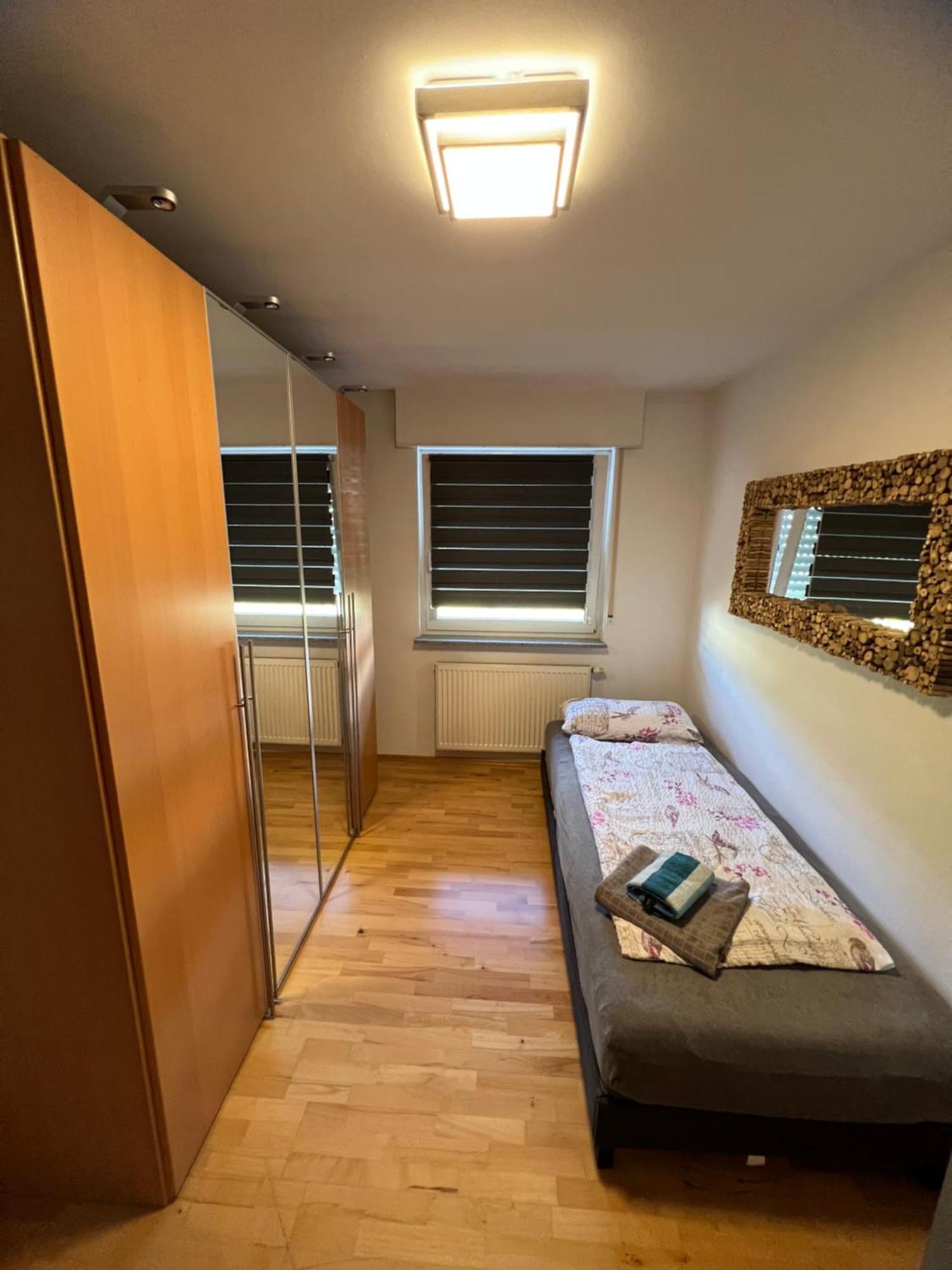 Ermmes Ferienwohnungen Sinsheim Quarto foto